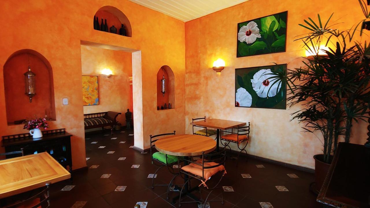 Hotel Boutique Casa Montalvo 昆卡 外观 照片