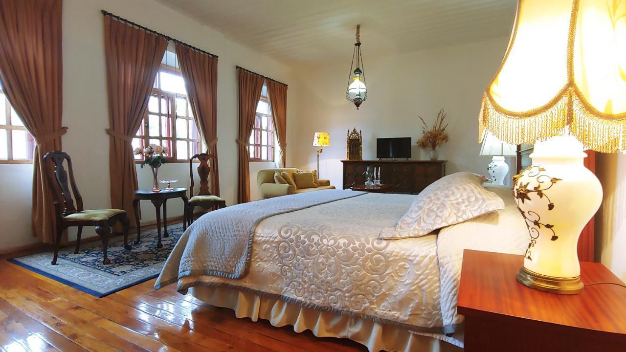 Hotel Boutique Casa Montalvo 昆卡 外观 照片