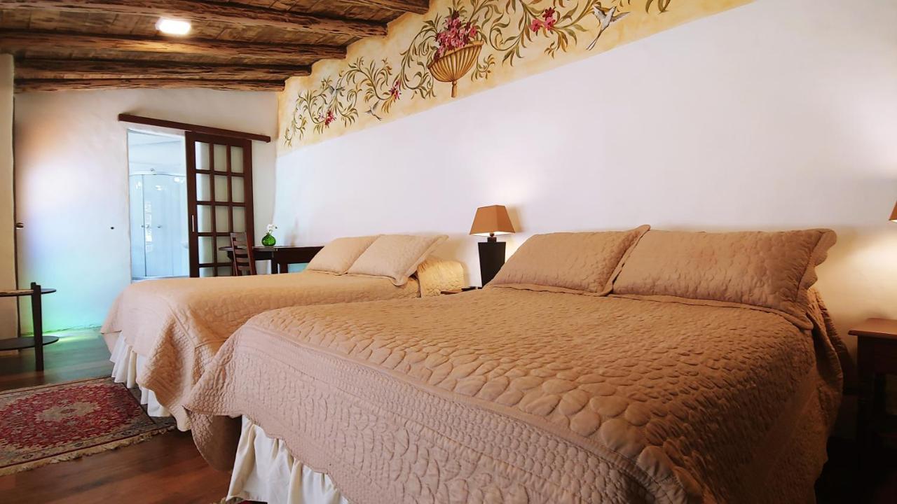 Casa Montalvo Bed & Breakfast 昆卡 外观 照片