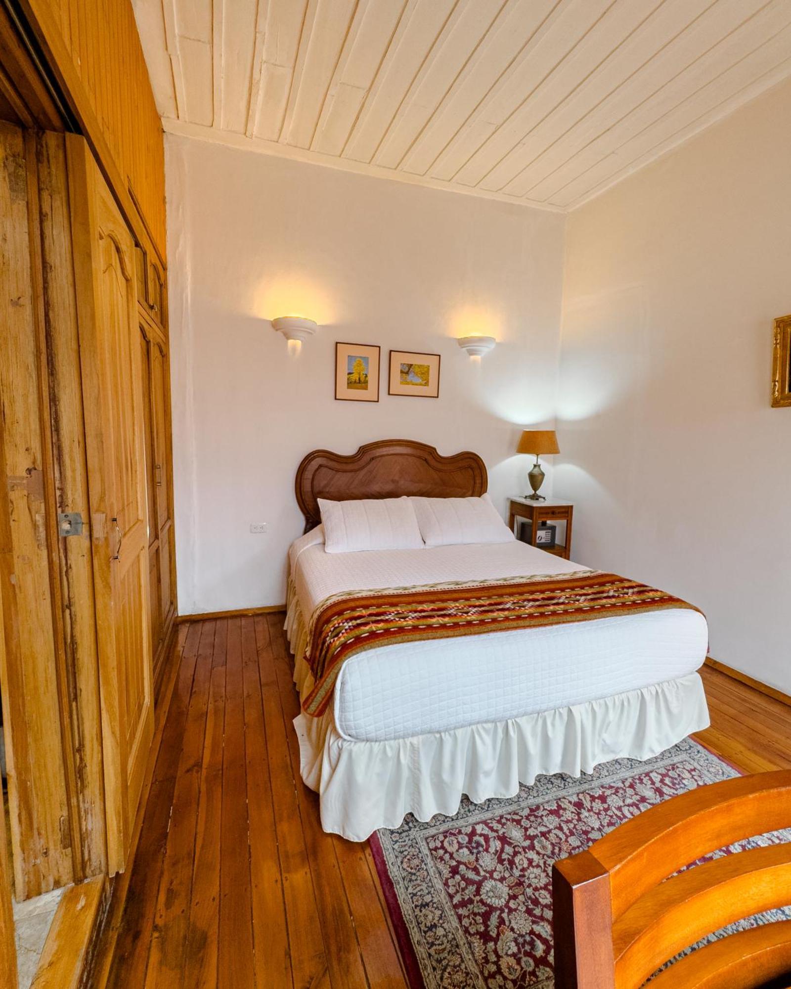 Hotel Boutique Casa Montalvo 昆卡 外观 照片