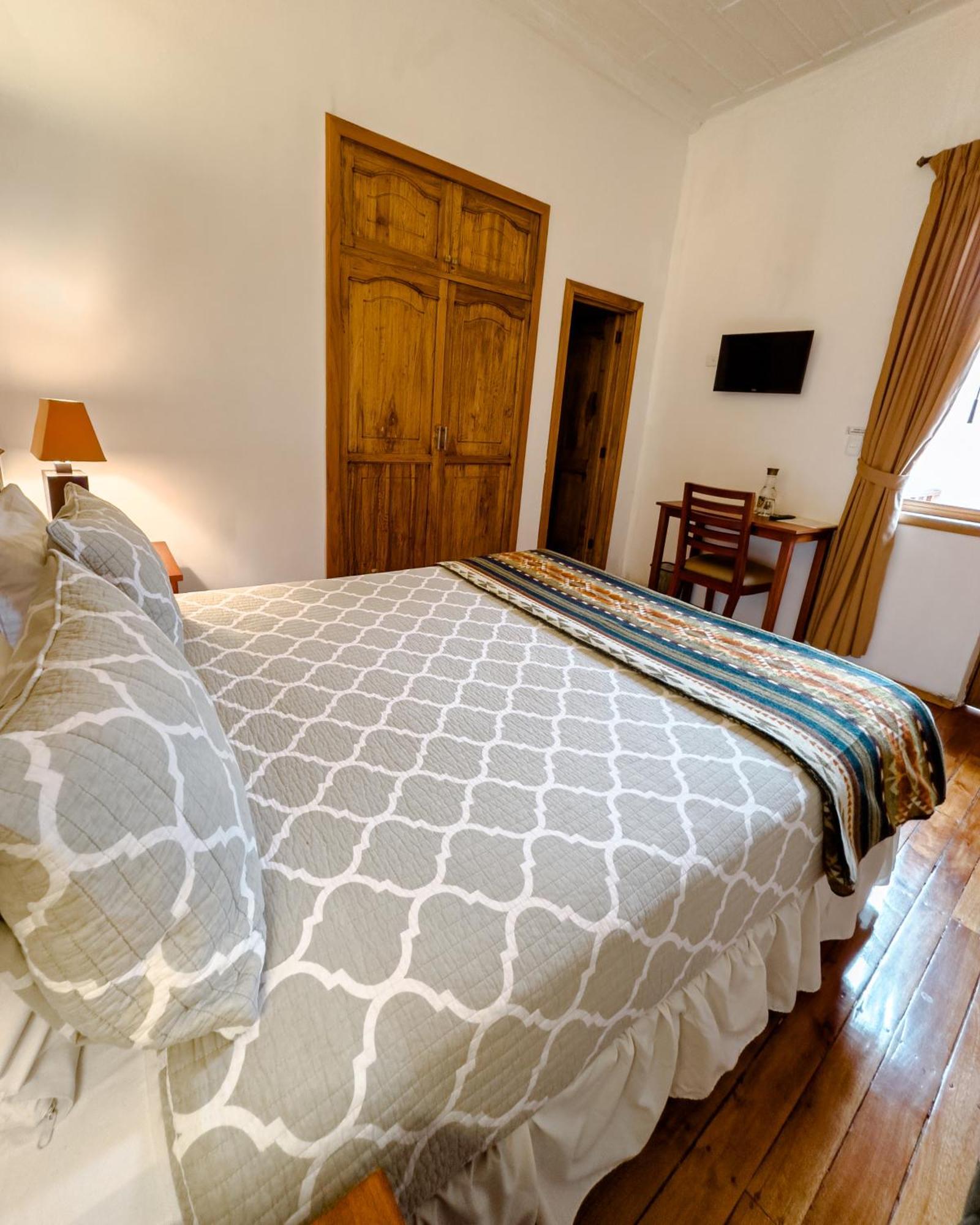 Hotel Boutique Casa Montalvo 昆卡 外观 照片