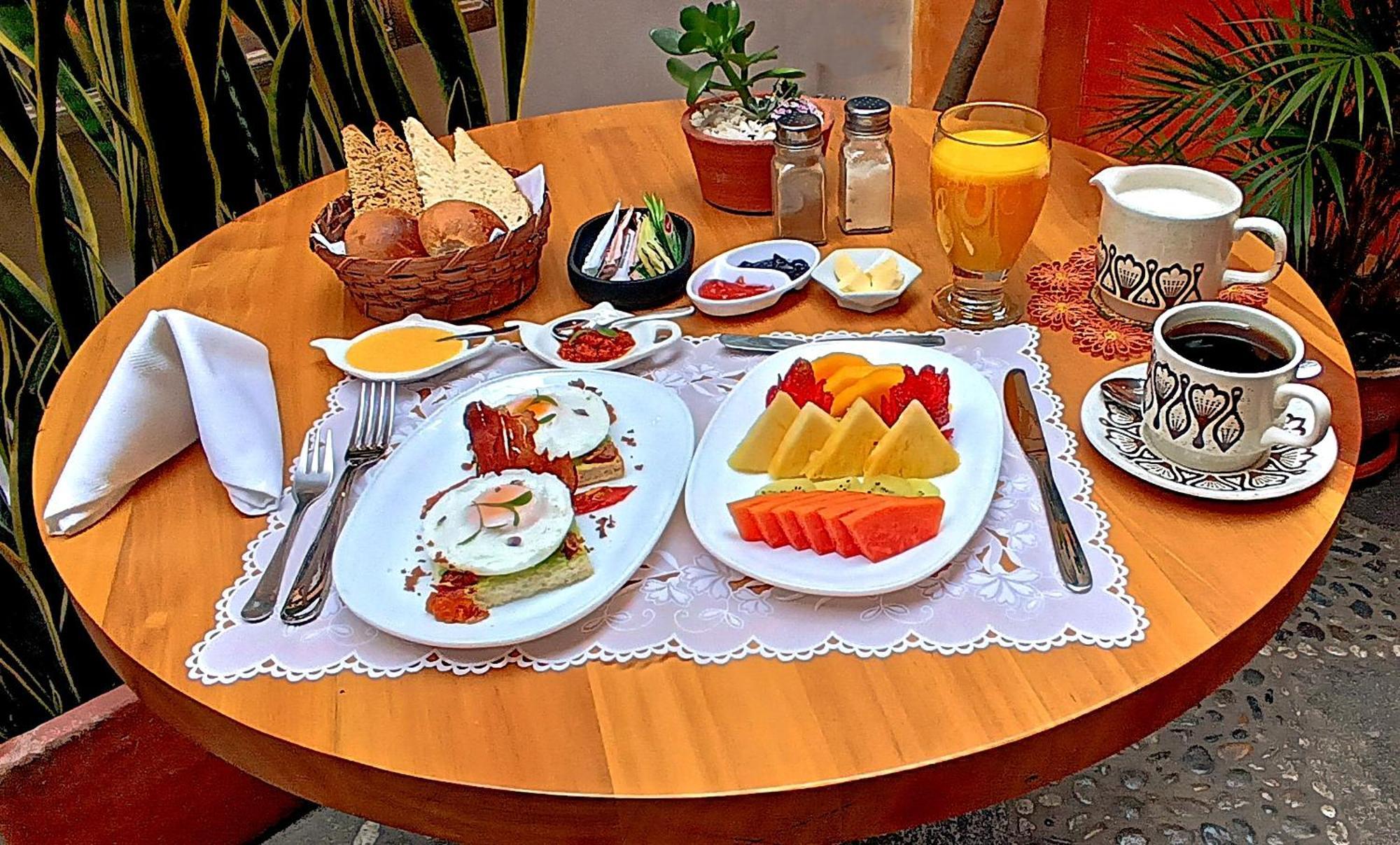 Hotel Boutique Casa Montalvo 昆卡 外观 照片